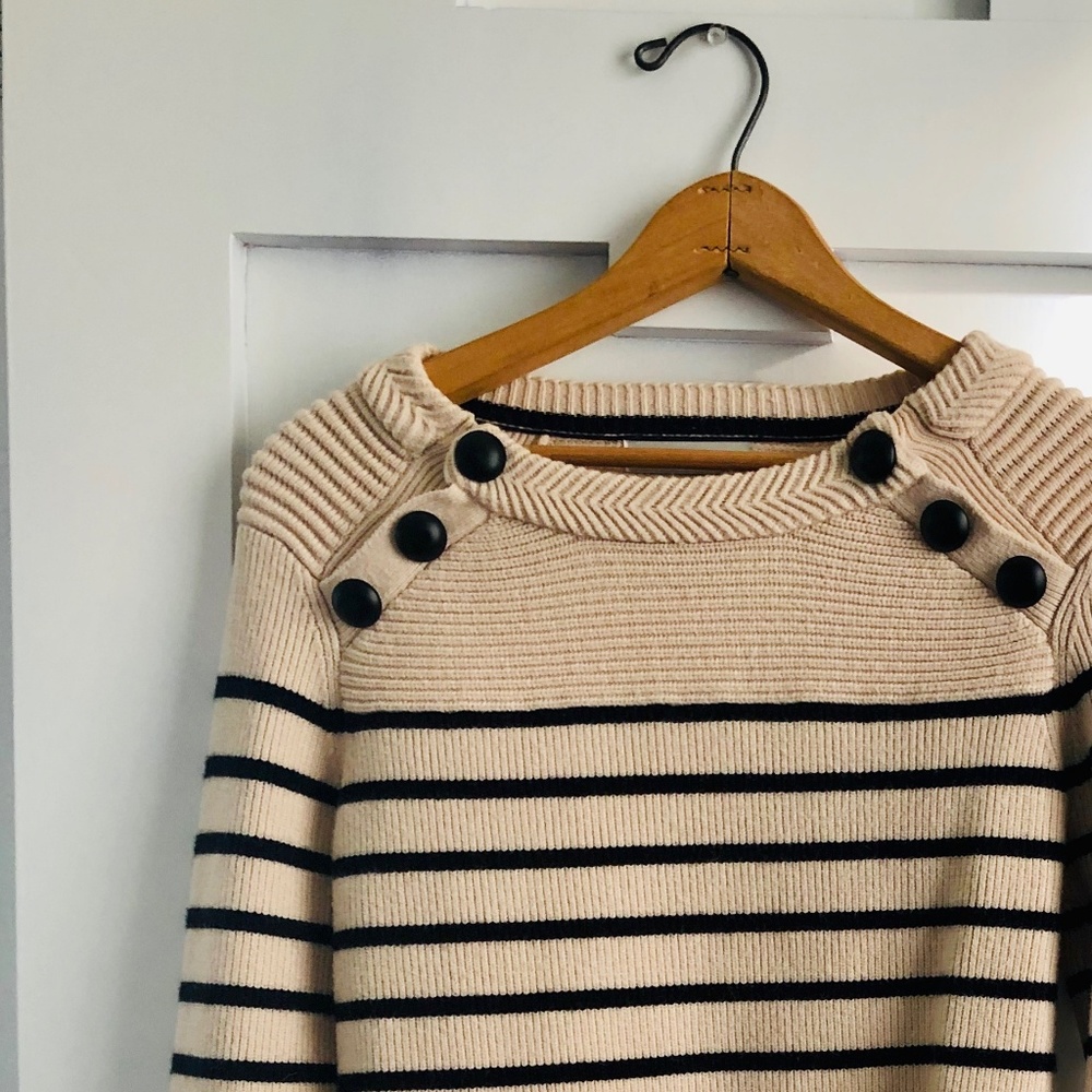 Genuine PeopleCREAM STRIPED sweater + MINI SKIRT